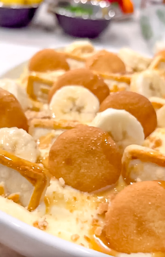 close up view of old fashioned banana pudding